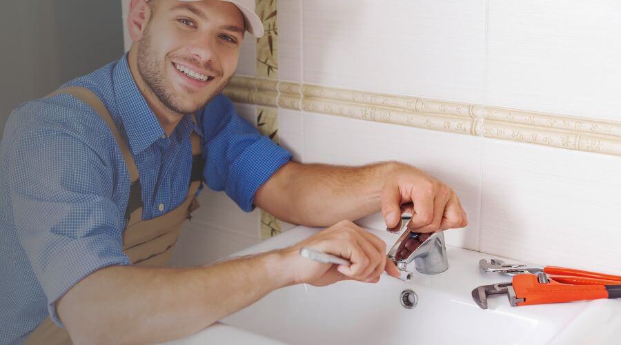 Handle or spout repair in Saraland, AL